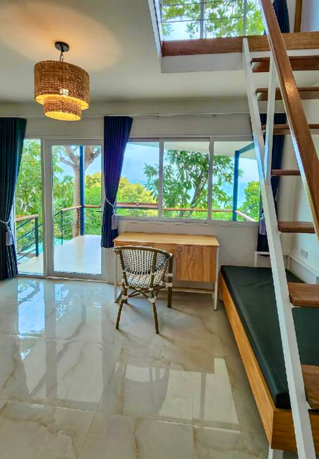 Kedvenc Resort a nyugati oldalon